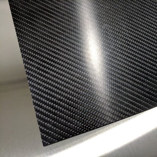 Carbon fibre plate